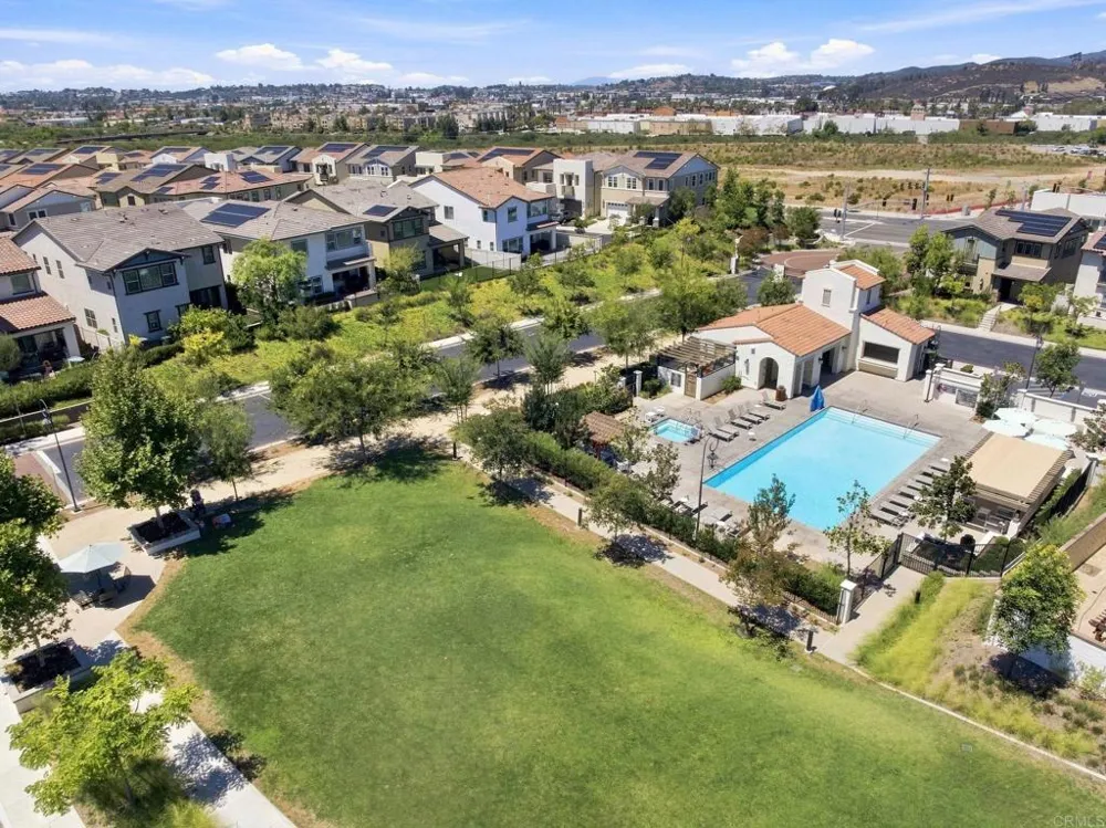 587 Gateway Lane San Marcos, CA 92078
