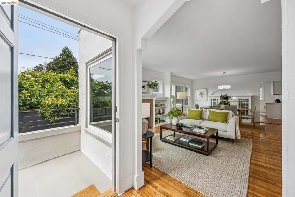 1629 Jaynes St. Berkeley, CA 94703