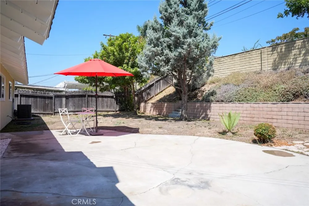 2541 Summershade La Habra, CA 90631