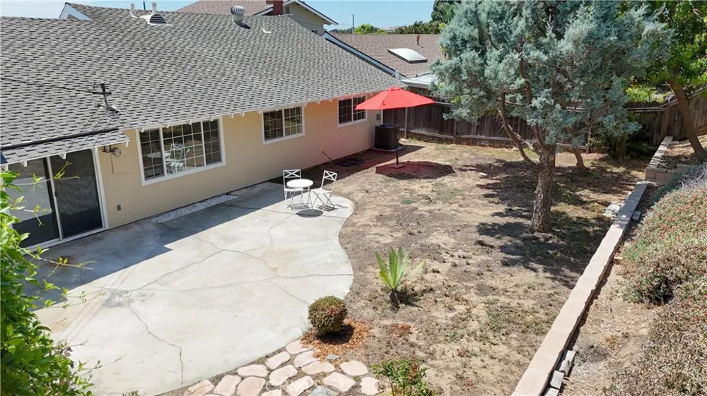 2541 Summershade La Habra, CA 90631