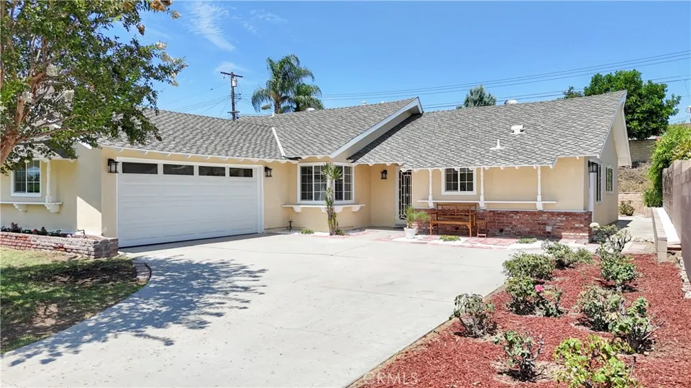 2541 Summershade La Habra, CA 90631