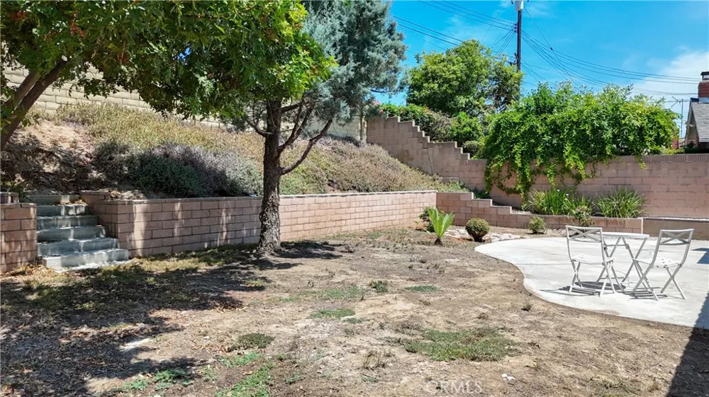 2541 Summershade La Habra, CA 90631