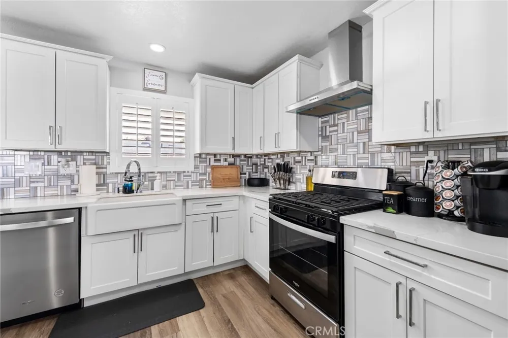3025 Alameda San Bernardino, CA 92404