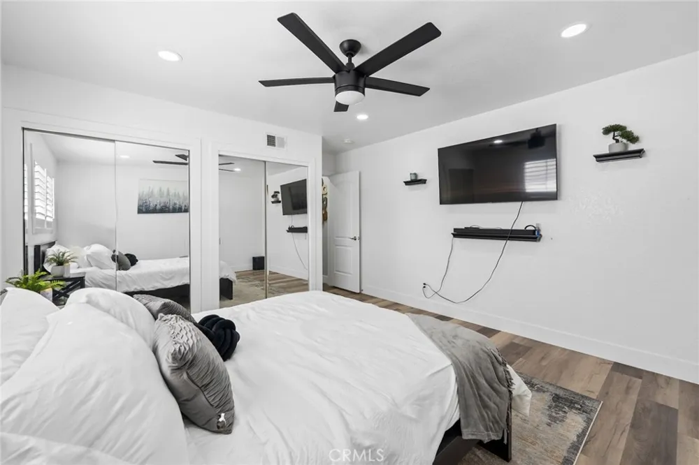3025 Alameda San Bernardino, CA 92404