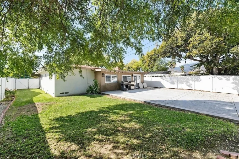 3025 Alameda San Bernardino, CA 92404