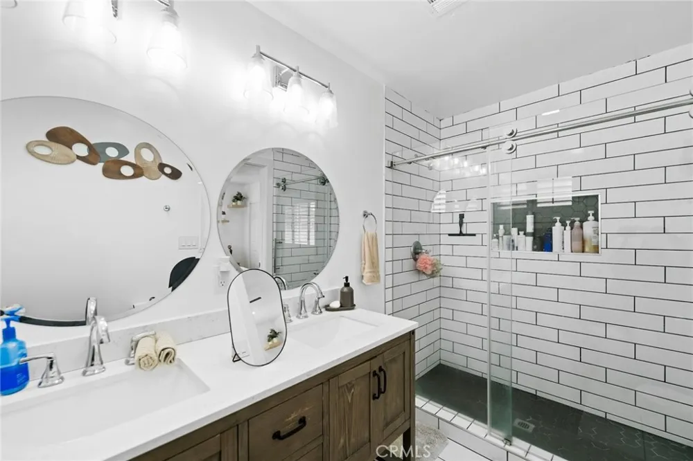 3025 Alameda San Bernardino, CA 92404