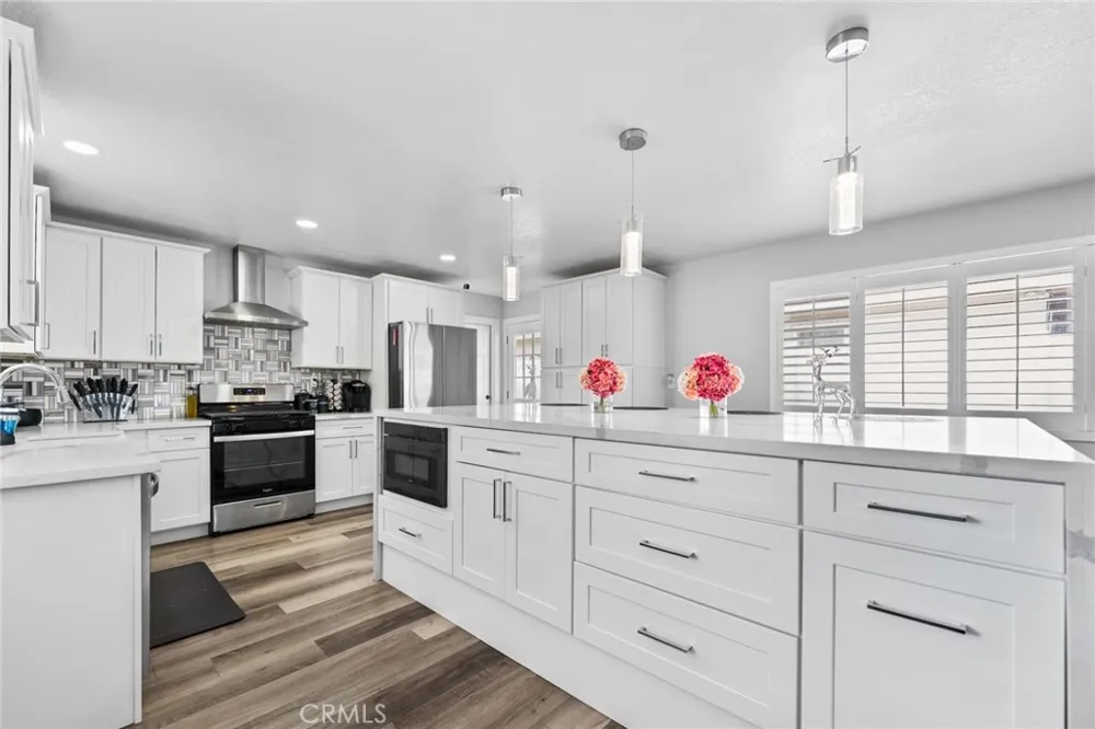 3025 Alameda San Bernardino, CA 92404