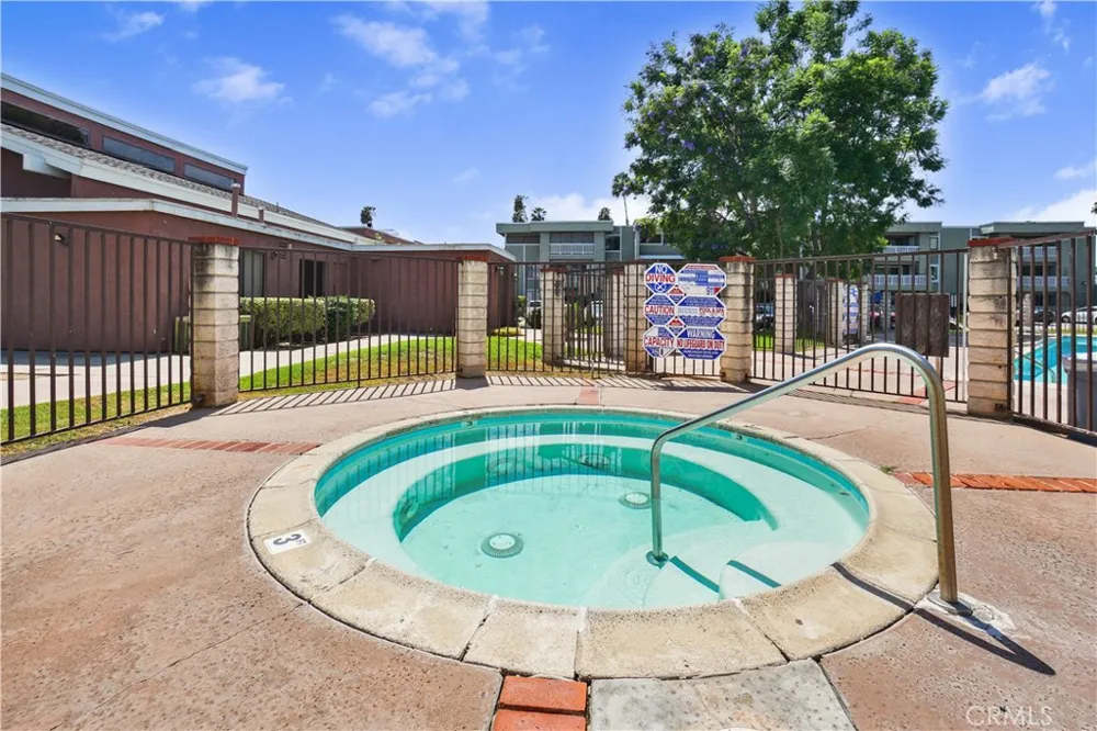 1040 E Washington #20 Escondido, CA 92025
