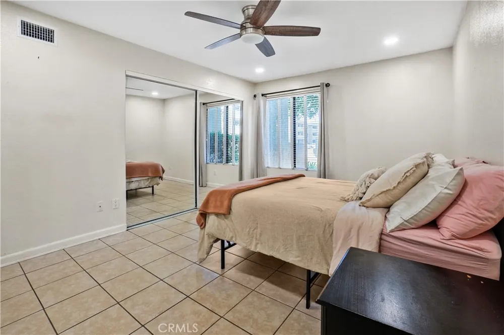 1040 E Washington #20 Escondido, CA 92025