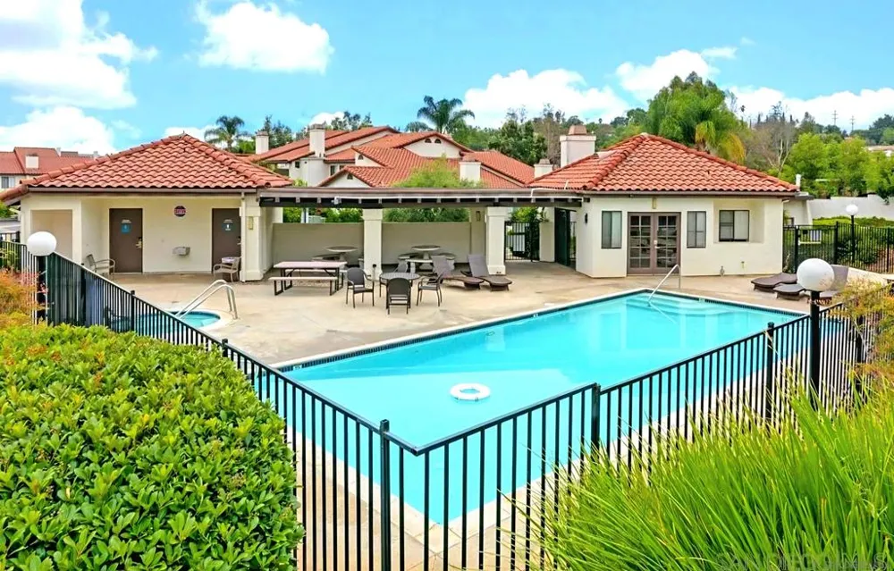 2425 Cranston Dr. #34 Escondido, CA 92025