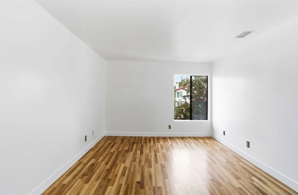 2425 Cranston Dr. #34 Escondido, CA 92025