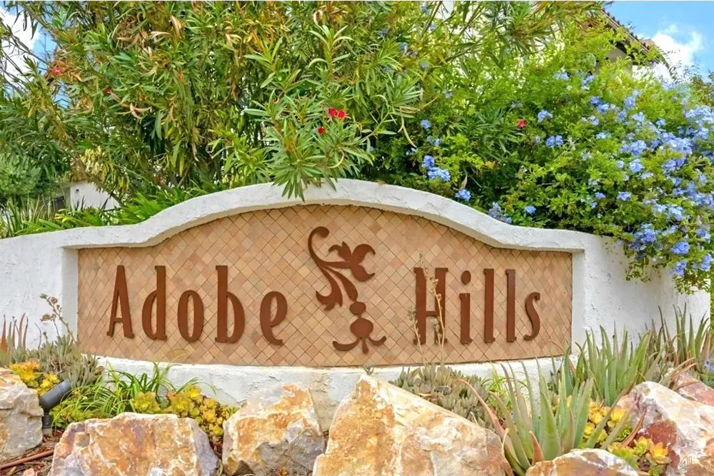 2425 Cranston Dr. #34 Escondido, CA 92025