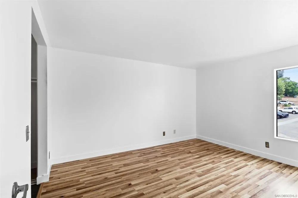 2425 Cranston Dr. #34 Escondido, CA 92025