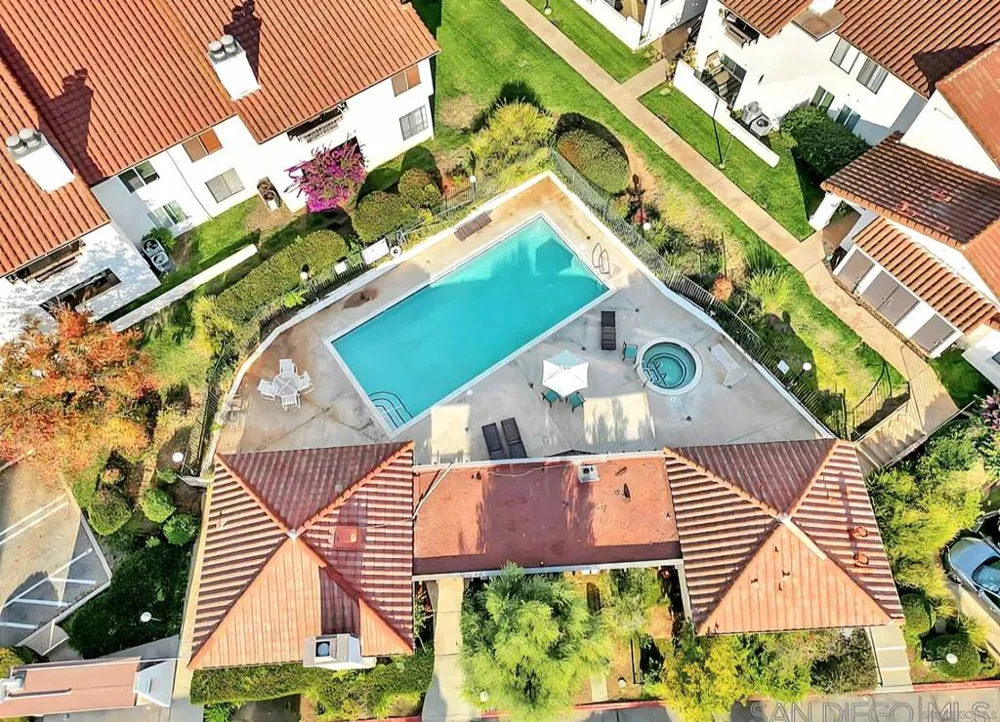2425 Cranston Dr. #34 Escondido, CA 92025