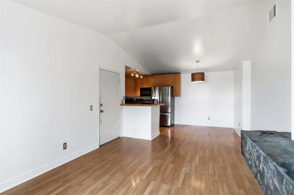 2425 Cranston Dr. #34 Escondido, CA 92025