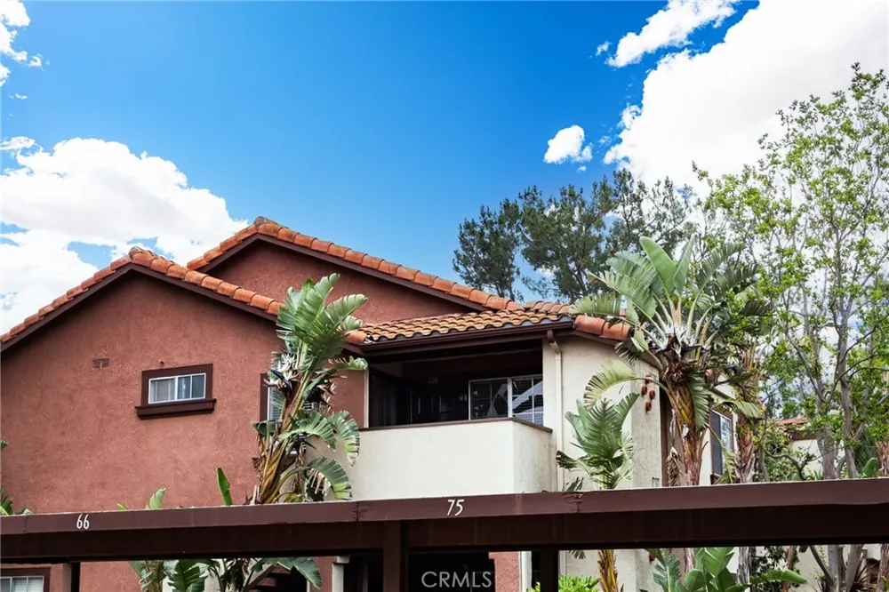 126 Flor De Sol #69 Rancho Santa Margarita, CA 92688