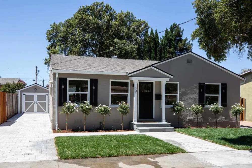 131 Charles Street Sunnyvale, CA 94086