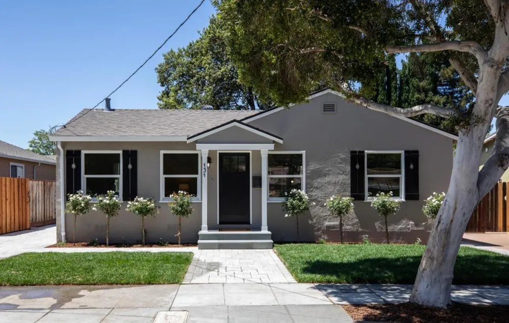 131 Charles Street Sunnyvale, CA 94086