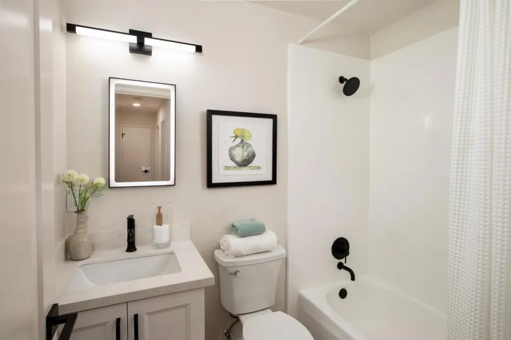 131 Charles Street Sunnyvale, CA 94086