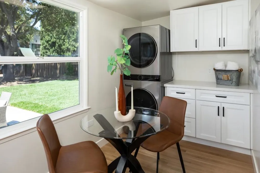 131 Charles Street Sunnyvale, CA 94086