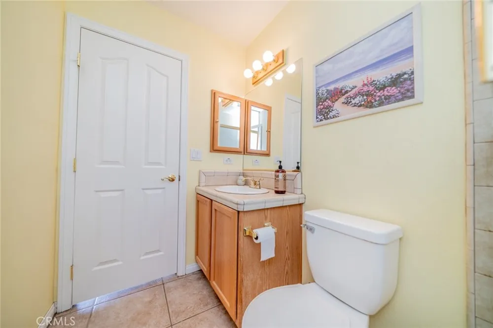 8767 Silver Rock Pinon Hills, CA 92372