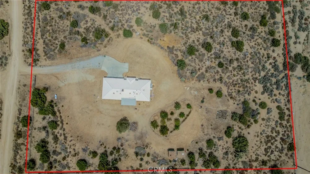 8767 Silver Rock Pinon Hills, CA 92372