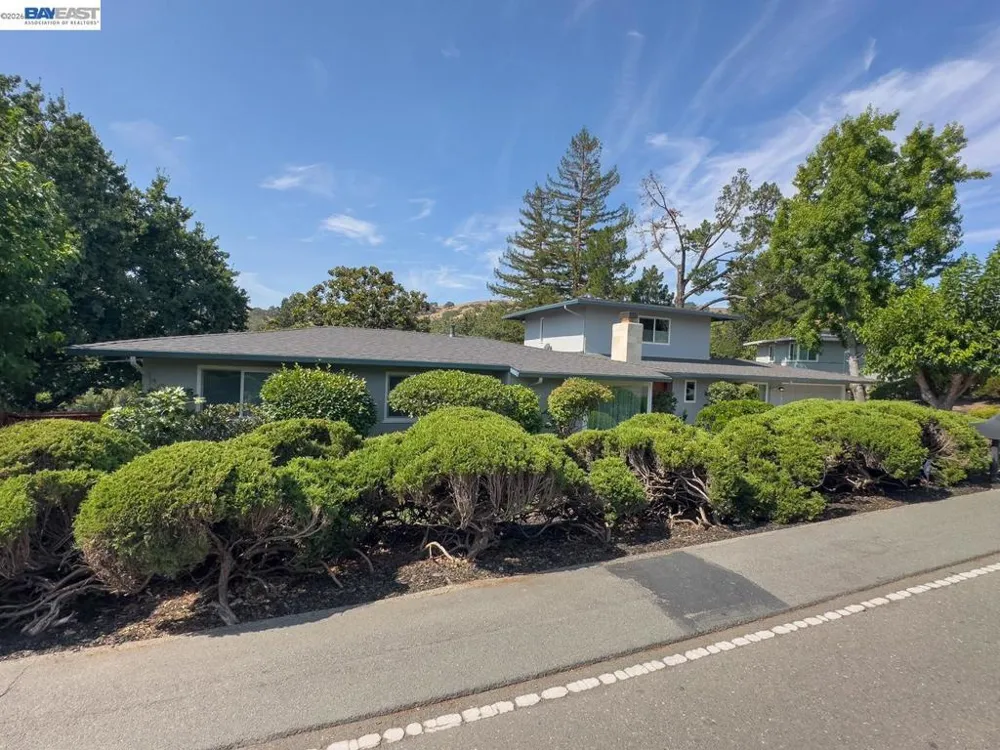 3255 Sweet Dr Lafayette, CA 94549