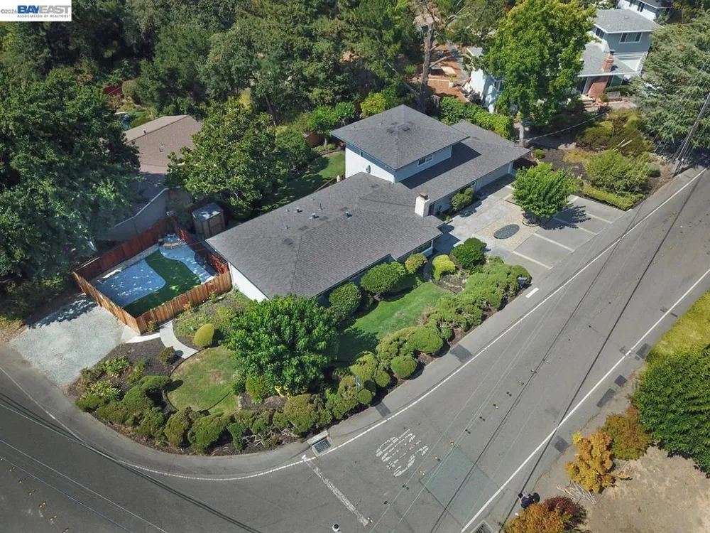 3255 Sweet Dr Lafayette, CA 94549