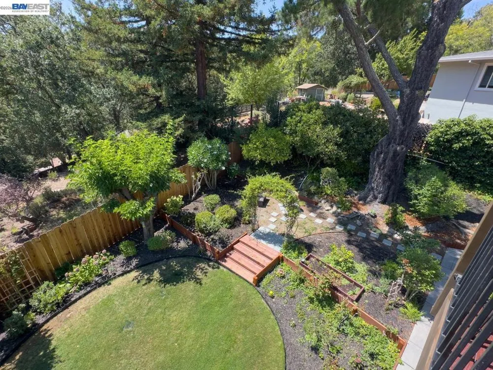 3255 Sweet Dr Lafayette, CA 94549