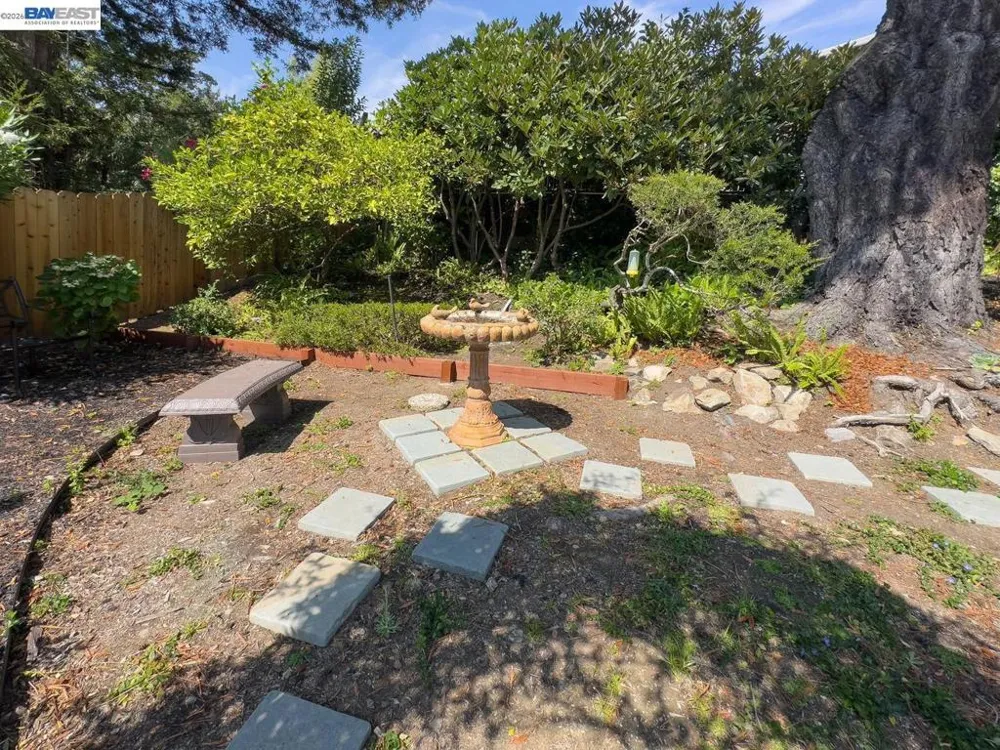 3255 Sweet Dr Lafayette, CA 94549