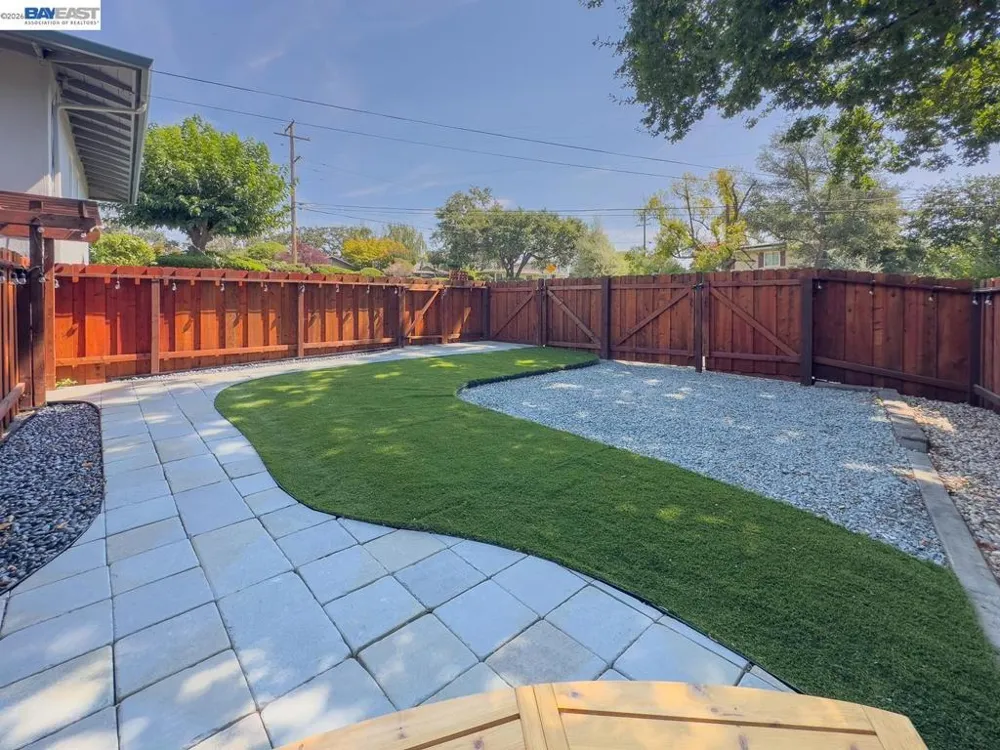 3255 Sweet Dr Lafayette, CA 94549