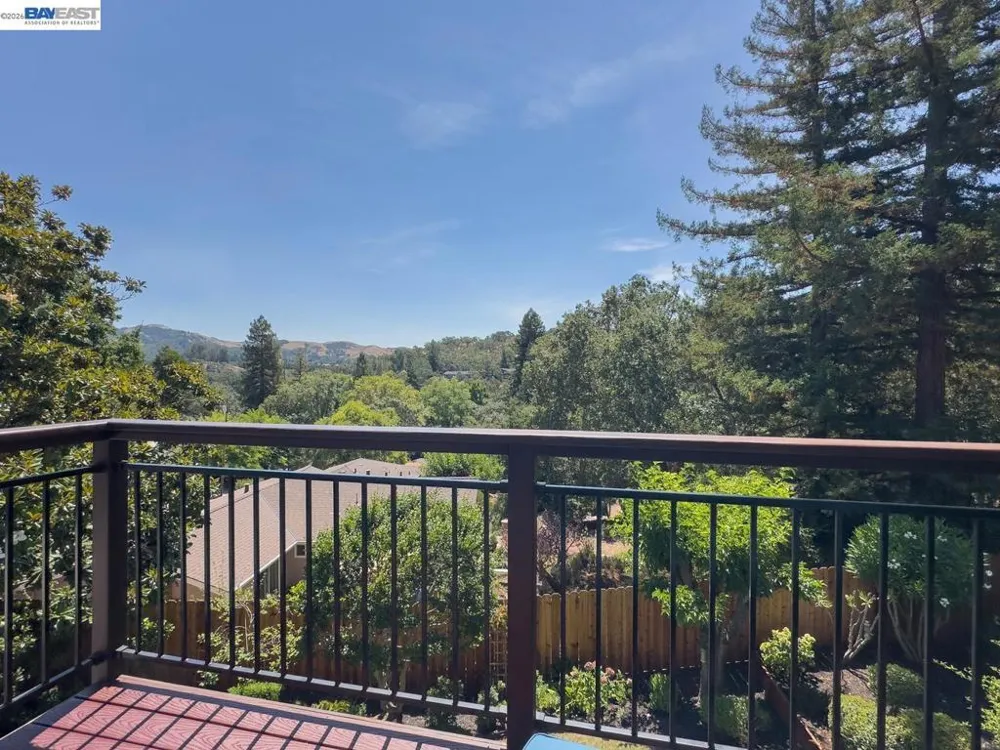 3255 Sweet Dr Lafayette, CA 94549