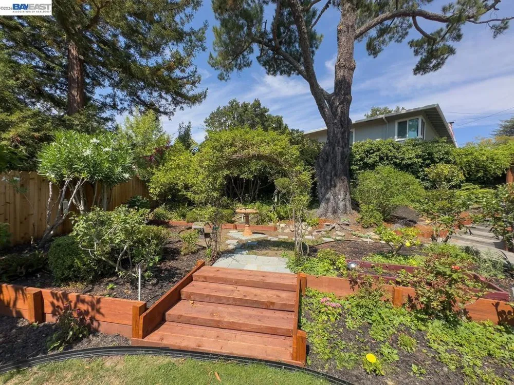 3255 Sweet Dr Lafayette, CA 94549