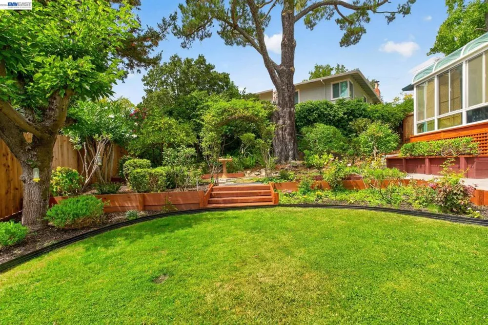 3255 Sweet Dr Lafayette, CA 94549