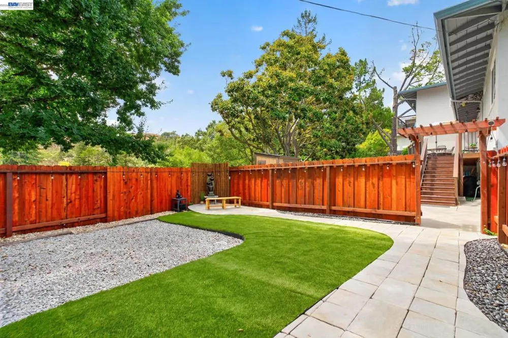 3255 Sweet Dr Lafayette, CA 94549