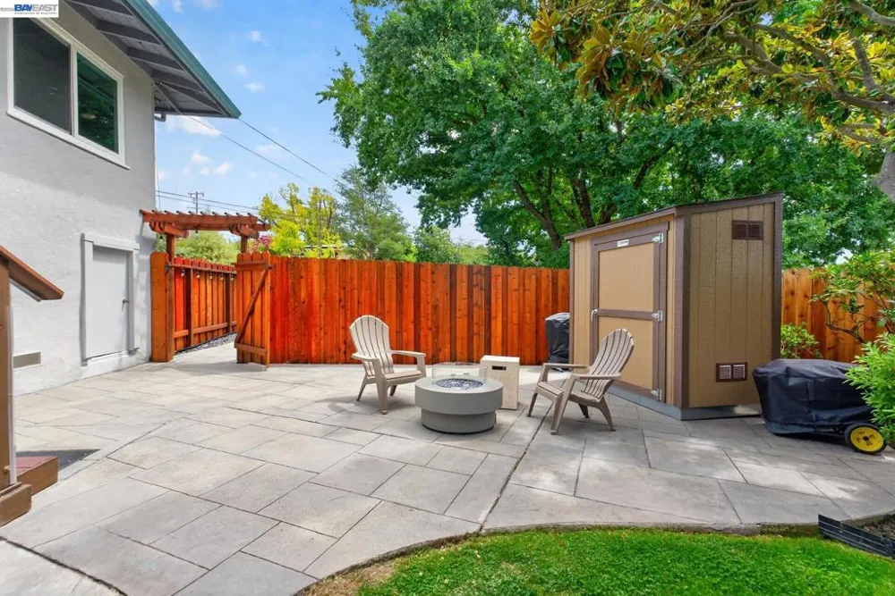 3255 Sweet Dr Lafayette, CA 94549