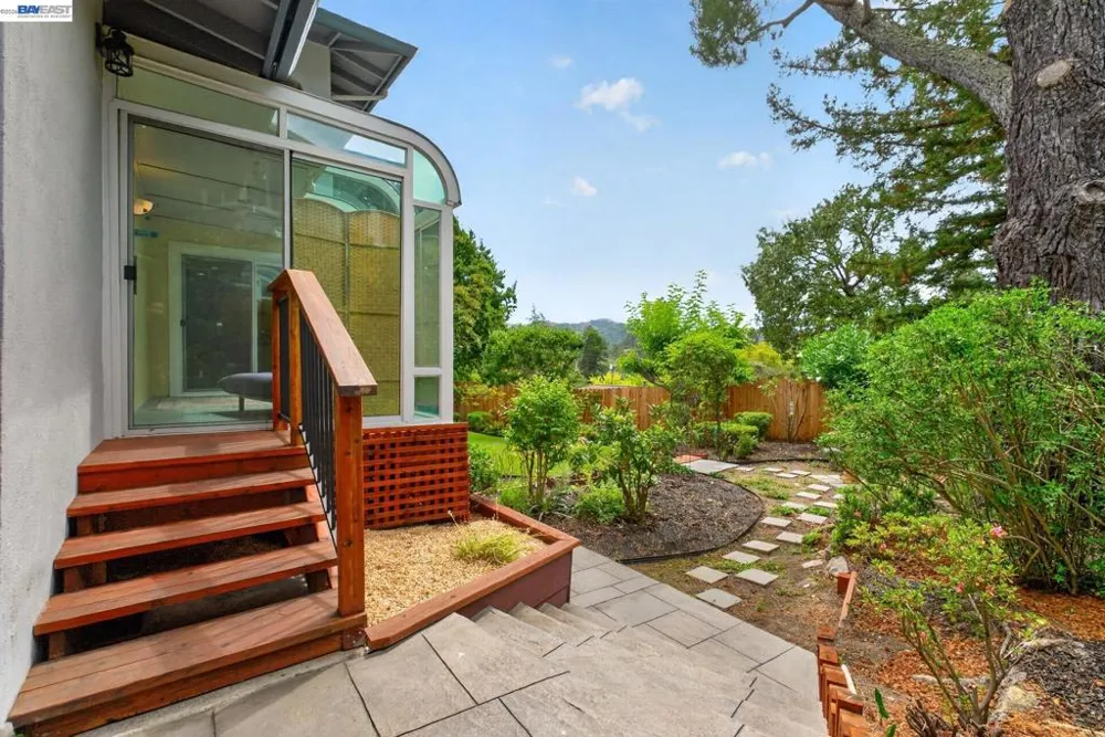 3255 Sweet Dr Lafayette, CA 94549