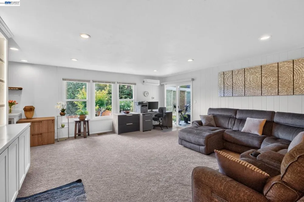 3255 Sweet Dr Lafayette, CA 94549