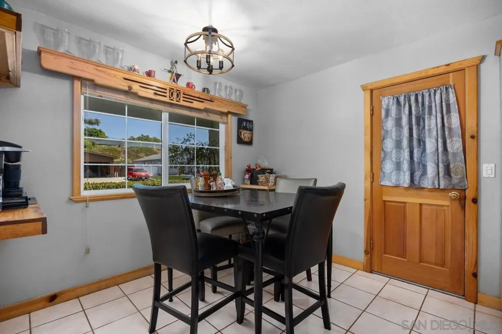 534 Tam O Shanter Dr San Marcos, CA 92069