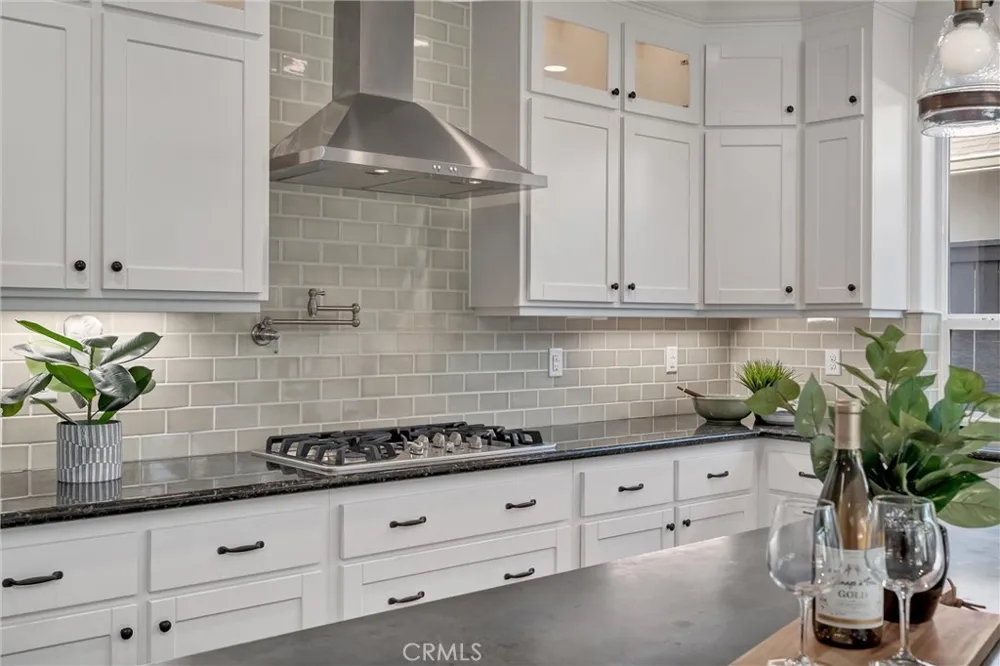 1941 Waxwing Way Chico, CA 95926