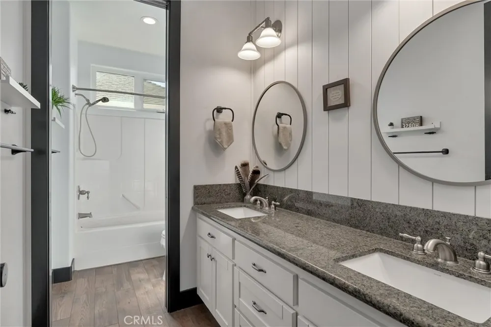 1941 Waxwing Way Chico, CA 95926