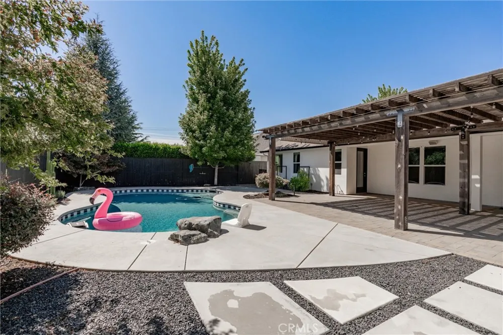 1941 Waxwing Way Chico, CA 95926