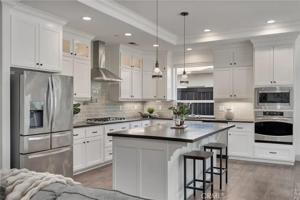 1941 Waxwing Way Chico, CA 95926