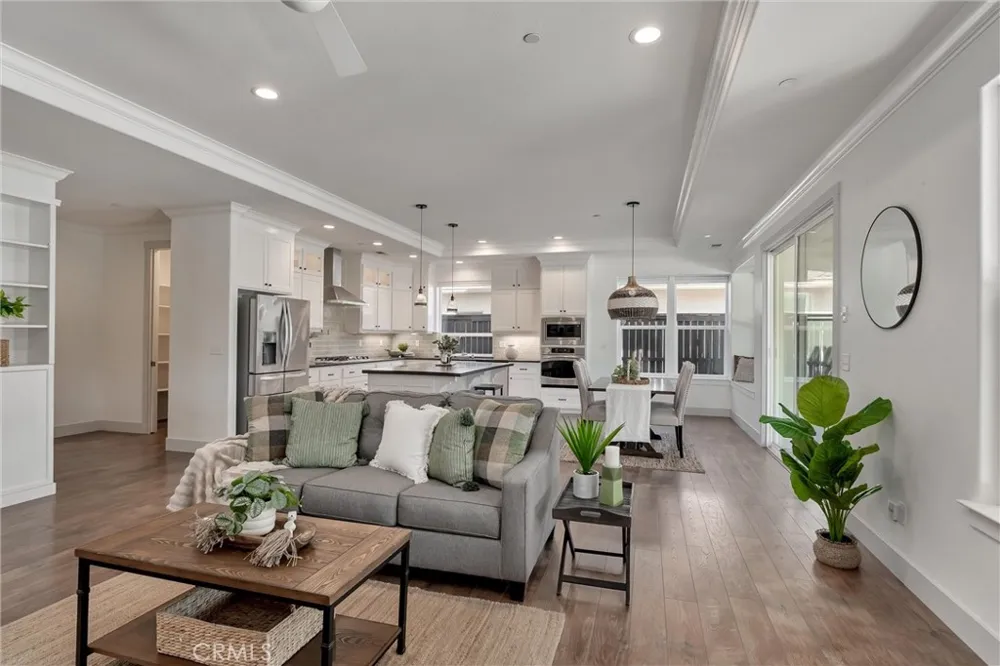 1941 Waxwing Way Chico, CA 95926