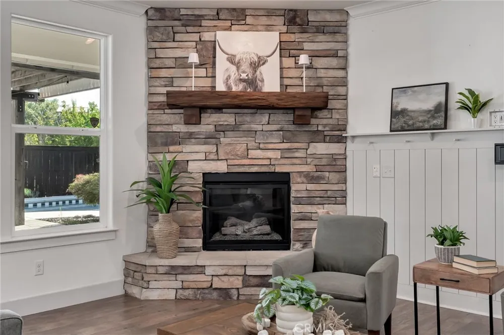1941 Waxwing Way Chico, CA 95926