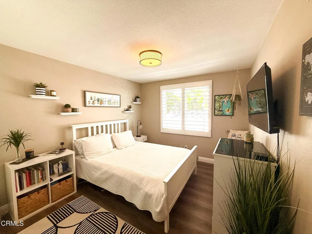 3184 Casino Drive Thousand Oaks, CA 91362