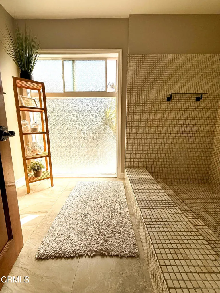 3184 Casino Drive Thousand Oaks, CA 91362