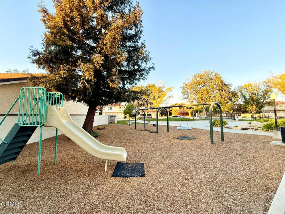 3184 Casino Drive Thousand Oaks, CA 91362