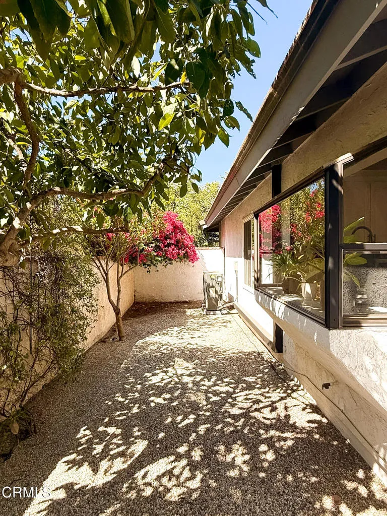 3184 Casino Drive Thousand Oaks, CA 91362