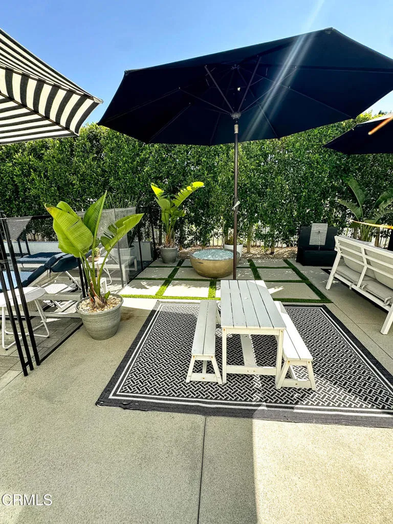 3184 Casino Drive Thousand Oaks, CA 91362